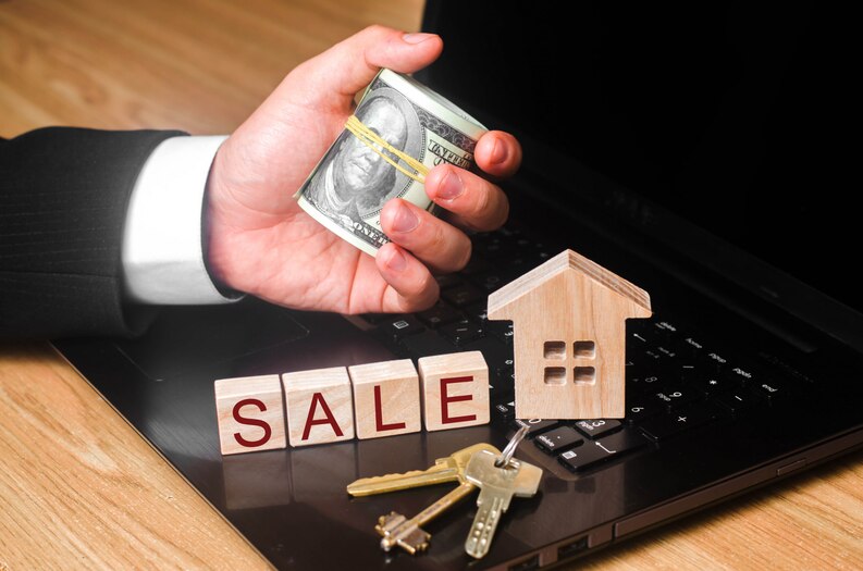 Real estate consultant income